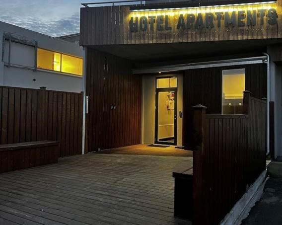 Boutique By The Harbour - Apartments 207 Akureyri Bagian luar foto